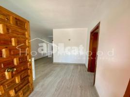 Lloguer Casa (xalet / torre), 165.00 m², Calle Pirineu