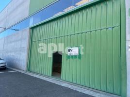 Nau industrial, 489.00 m², seminou