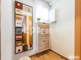 Pis, 83.00 m², près de bus et de train, Calle de les Salenques