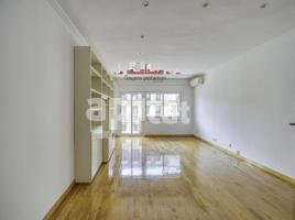 Flat, 115 m², Zona