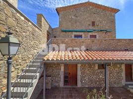 Houses (country house), 334.00 m², Calle Figueres, 30