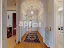 Flat, 169.00 m², close to bus and metro