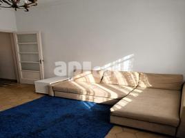 For rent flat, 60.00 m², close to bus and metro