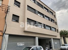 , 310.00 m², Calle de Milà i Fontanals, 33