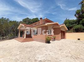 Houses (villa / tower), 280.00 m²