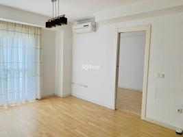 Àtic, 99.00 m², presque neuf