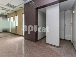 Local comercial, 110.00 m², Calle de Mossèn Jacint Verdaguer