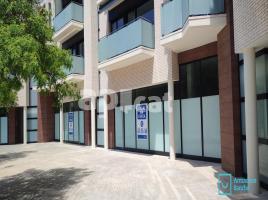 Local comercial, 340.00 m², Calle de les arts