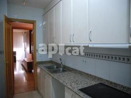 Pis, 125.00 m², prop de bus i tren, Calle de Ferrer i Busquets