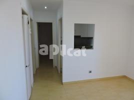 Flat, 47.00 m², near bus and train