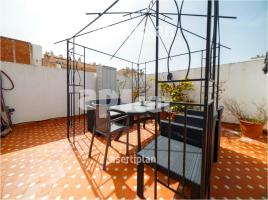 Piso, 116.00 m², cerca de bus y tren