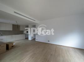 Flat, 102.00 m², new, Calle de la Torre Mora