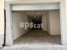 Lloguer local comercial, 68.00 m², prop de bus i tren