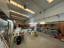 Nave industrial, 483.00 m²