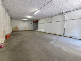 Lloguer local comercial, 230.00 m²