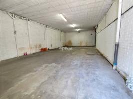 Lloguer local comercial, 230.00 m²