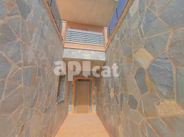 Casa (xalet / torre), 584.00 m², seminou, Calle Sant Jordi