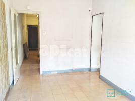 Flat, 70.00 m², close to bus and metro, Avenida de la Mare de Déu de Montserrat, 207