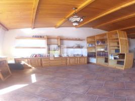 Casa (chalet / torre), 180.00 m²