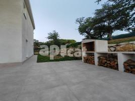 Casa (xalet / torre), 271.00 m², nou