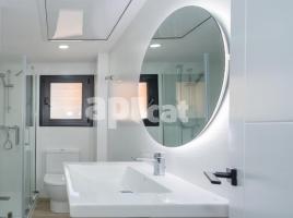 Apartament, 40.00 m², Calle MONTJUICH