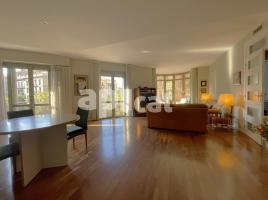 Flat, 125.00 m², near bus and train, Eixample