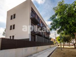 Obra nova - Pis a, 69.00 m², prop de bus i tren, nou