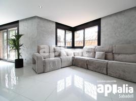  (unifamiliar aïllada), 322.00 m², حافلة قرب والقطار, جديد تقريبا, CAN GORGS II