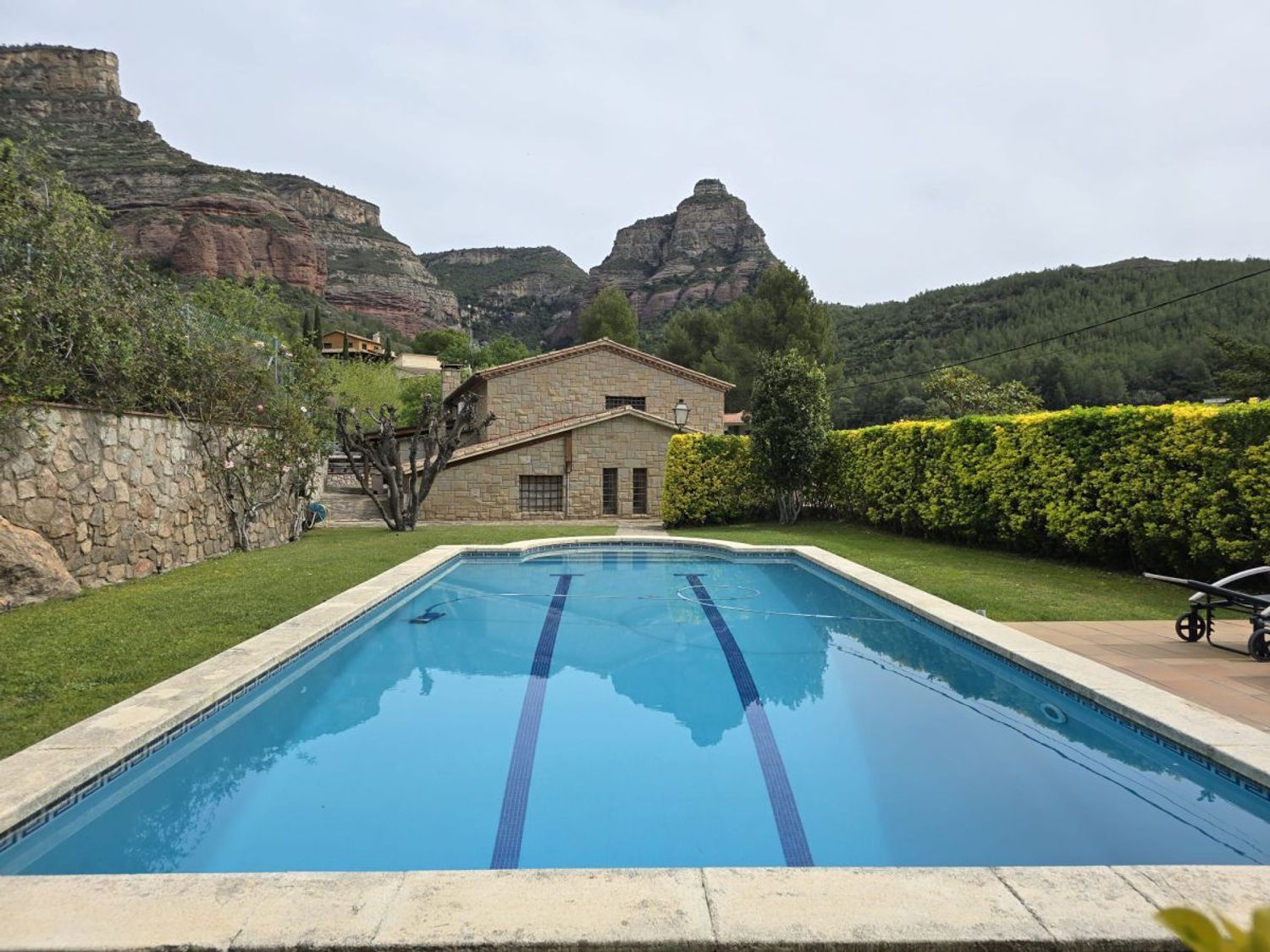  (casa rural), 303.00 m², Riells del Fai