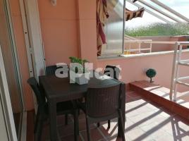 Flat, 97.00 m², near bus and train