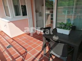 Flat, 97.00 m², near bus and train