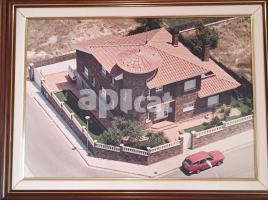  (xalet / torre), 330.00 m²