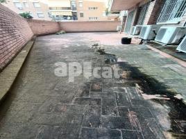 , 110.00 m², in der Nähe von Bus und Bahn, Avenida Colrts Catalanes