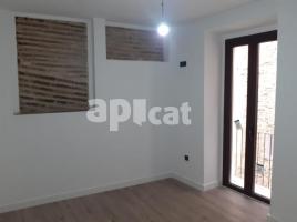 Houses (terraced house), 180.00 m², near bus and train, Calle Rovira