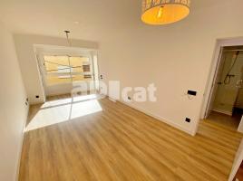 Apartament, 80.00 m², Calle Perxel