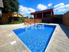 Casa (xalet / torre), 410.00 m², seminou