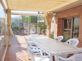 Casa (chalet / torre), 494.00 m², seminuevo