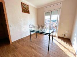 Apartament, 85.00 m², fast neu