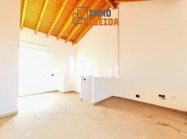 Houses (terraced house), 278.00 m², new, Calle T, 1