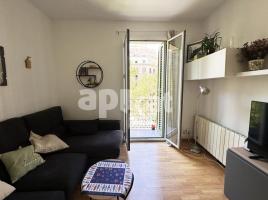 Pis, 109.00 m², près de bus et de métro, Calle del Bruc