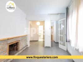 Casa (unifamiliar aislada), 157.00 m², cerca de bus y tren