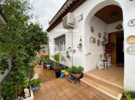 Houses (terraced house), 210 m², Zona