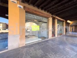 Lloguer local comercial, 66.00 m²