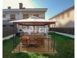 Lloguer Casa (unifamiliar aïllada), 285 m²