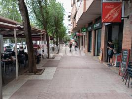 Local comercial, 121.00 m², Avenida Marquès de Montoliu, 14