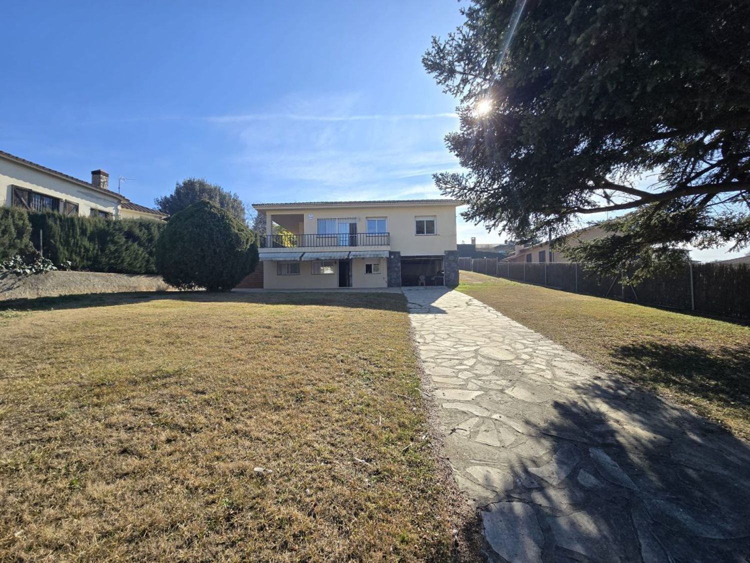 Casa (xalet / torre), 247.00 m²