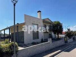 Casa (xalet / torre), 303.00 m², seminou