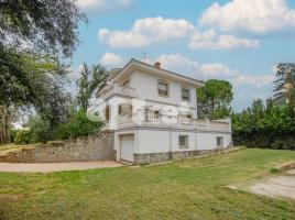 Houses (villa / tower), 407.00 m², Calle del Poal