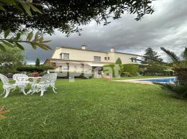 Casa (chalet / torre), 375.00 m²