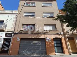 Property Vertical, 326 m², Zona